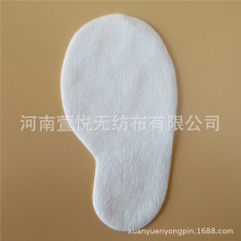翻车现场！网友用2000W吹风机清理游戏本贴纸：直接吹化键帽