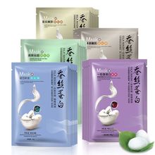 698元！影石AI录音领夹麦发布 墨水屏直接变身电子工牌